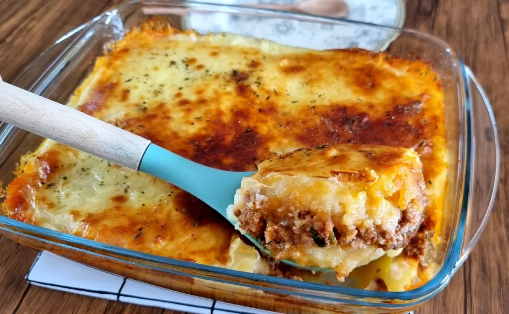 Escondidinho de carne moída e batata